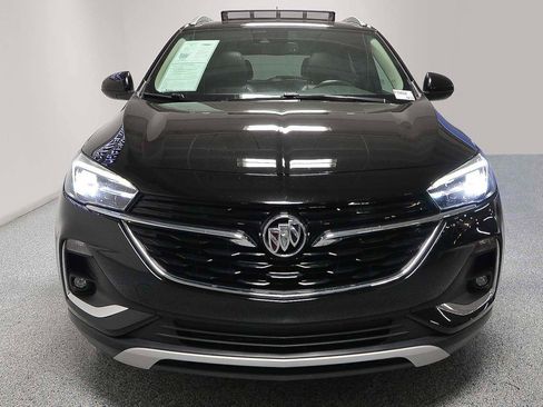 Used 2023 Buick Encore GX Essence w/ Experience Buick Package image 2