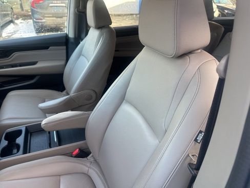 Certified 2023 Honda Odyssey Touring image 8