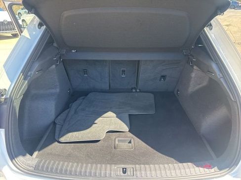 Used 2023 Audi Q3 2.0T Premium image 35