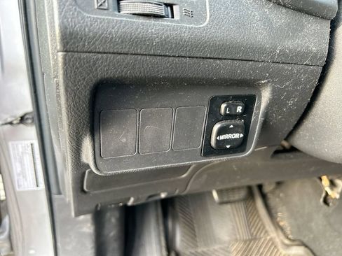 Used 2009 Toyota Corolla S w/ Sport Pkg FWD image 13