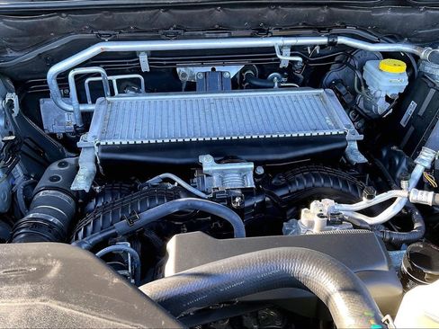 Certified 2023 Subaru Ascent Limited w/ Technology Package image 11