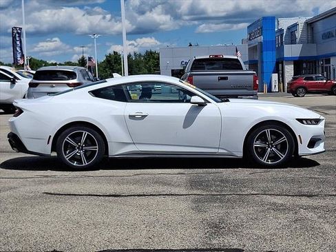 Used 2024 Ford Mustang Premium RWD image 8