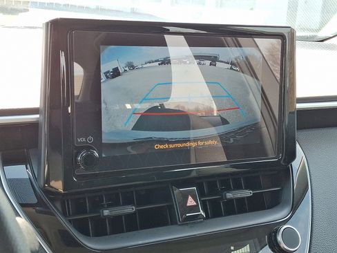 Certified 2024 Toyota Corolla LE image 19