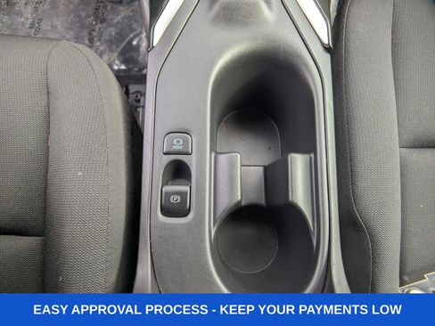 Used 2025 Toyota Corolla LE image 32