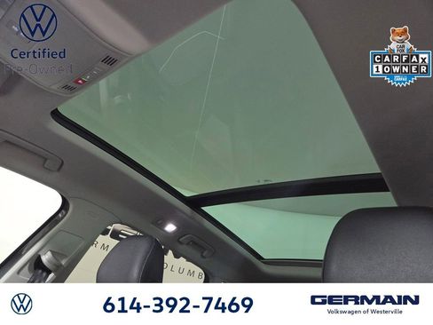 Certified 2024 Volkswagen Taos SE w/ Panoramic Sunroof Package AWD/4WD image 31