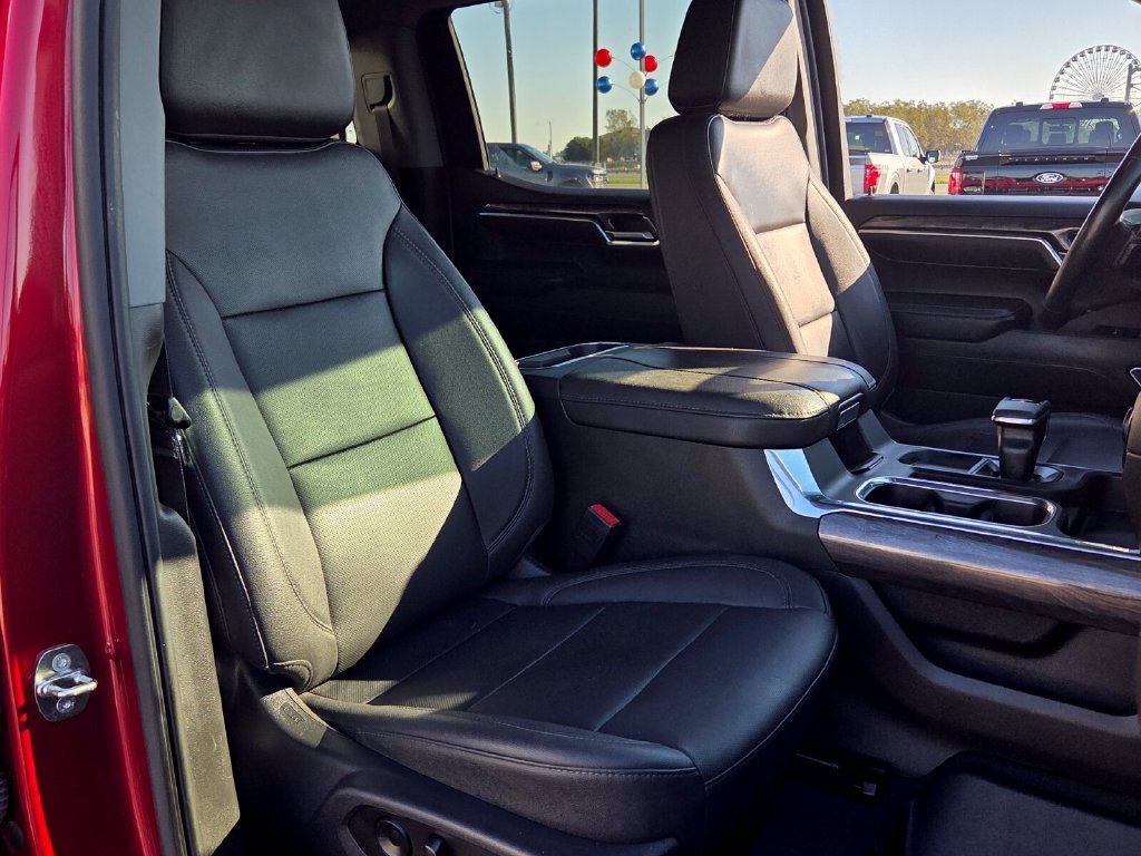 Used 2023 Chevrolet Silverado 1500 LTZ AWD/4WD image 14