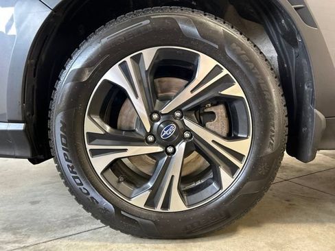Used 2024 Subaru Crosstrek 2.0i Premium AWD/4WD image 10