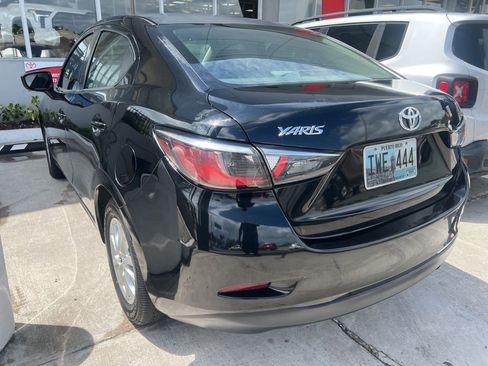 Used 2017 Toyota Yaris iA FWD image 3