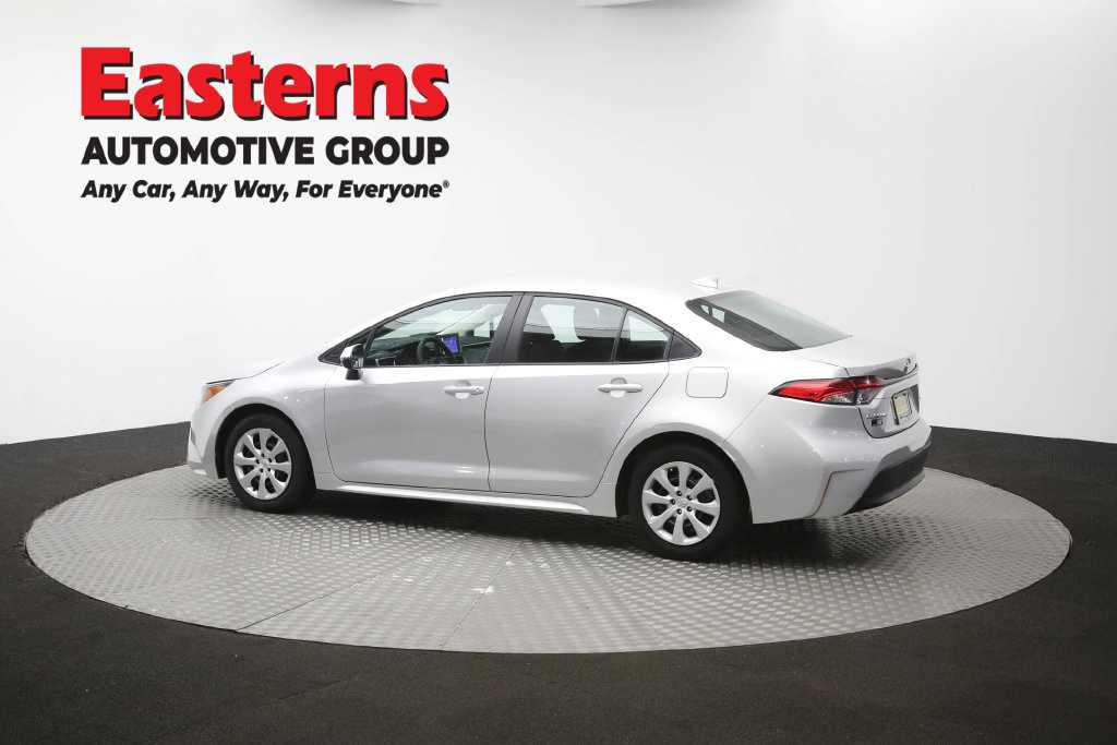 Used 2025 Toyota Corolla LE FWD image 63