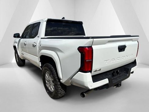 Used 2024 Toyota Tacoma SR5 image 5