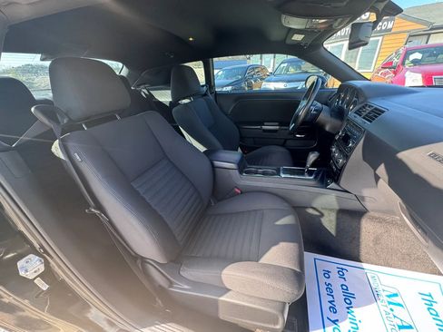 Used 2012 Dodge Challenger R/T RWD image 28