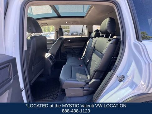 Certified 2023 Volkswagen Atlas SEL AWD/4WD image 10