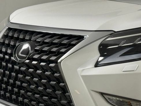 Certified 2022 Lexus GX 460 Premium w/ Premium Package AWD/4WD image 15