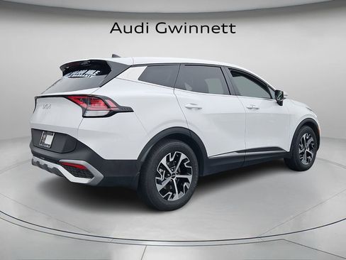 Used 2023 Kia Sportage EX image 8