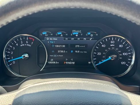 Used 2018 Ford Expedition XLT w/ Equipment Group 202A AWD/4WD image 35