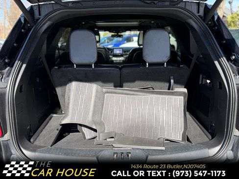 Used 2020 Ford Explorer XLT w/ Equipment Group 202A image 22