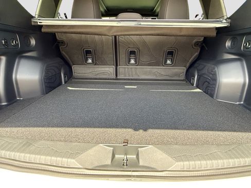 New 2026 Subaru Forester Premium AWD/4WD image 11