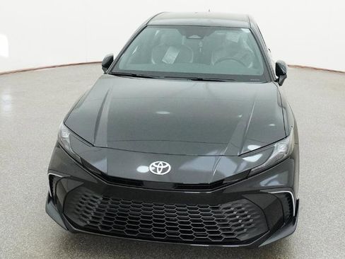 New 2026 Toyota Camry SE FWD image 2