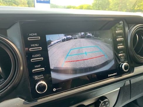 Used 2021 Toyota Tacoma SR RWD image 32