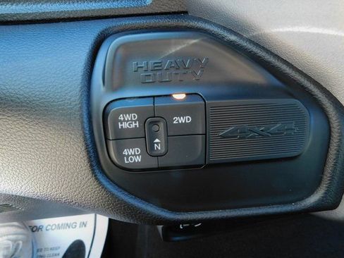 Used 2024 RAM 3500 Big Horn image 16