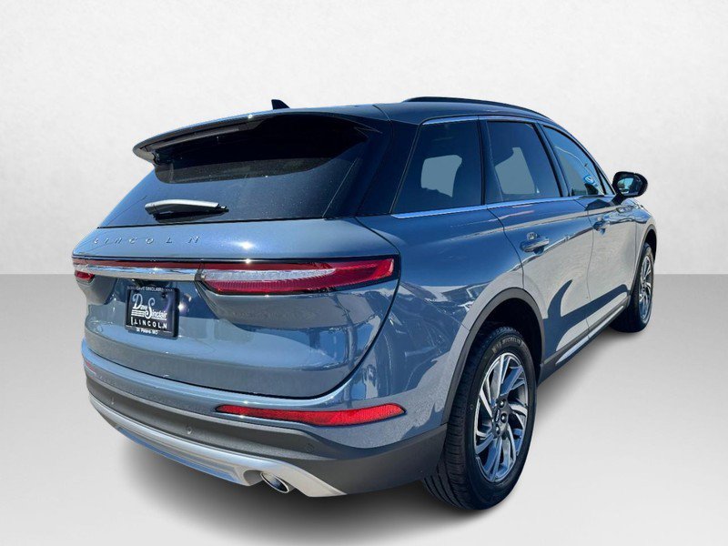 Used 2025 Lincoln Corsair AWD w/ Equipment Group 101A image 5