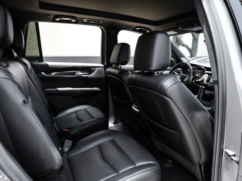 Used 2020 Cadillac XT6 Sport AWD/4WD image 41