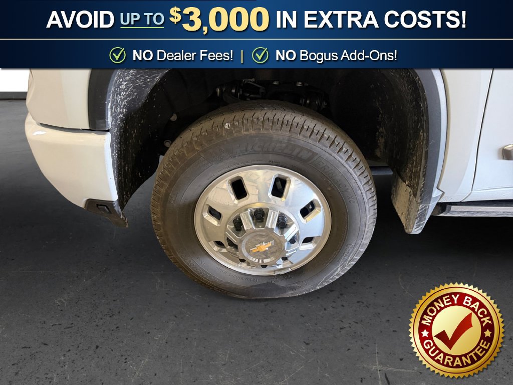 Used 2026 Chevrolet Silverado 3500 High Country w/ High Country Premium Package AWD/4WD image 13