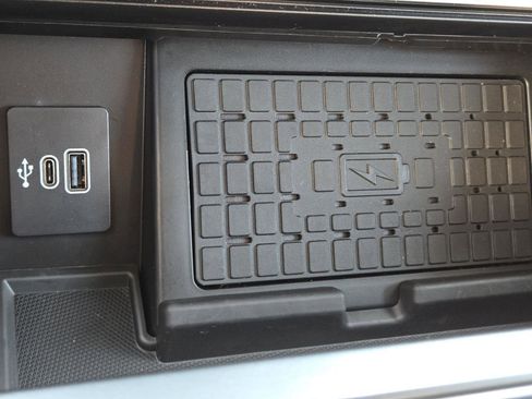 Used 2025 Ford F150 Lightning Flash AWD/4WD image 27
