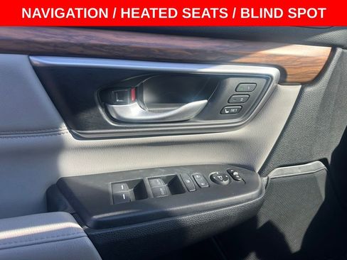 Used 2020 Honda CR-V Touring image 17