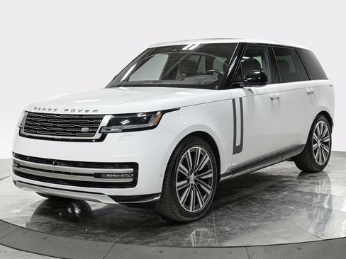 Used 2023 Land Rover Range Rover SE AWD/4WD image 1