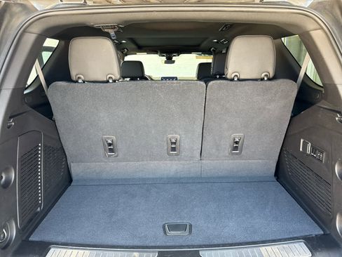 Used 2021 Chevrolet Tahoe High Country image 24