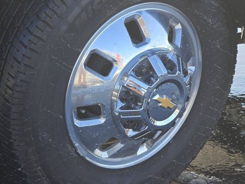 Certified 2024 Chevrolet Silverado 3500 High Country w/ High Country Premium Package image 34