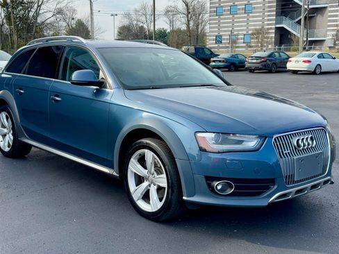 Used 2015 Audi A4 Premium w/ Audi MMI Navigation image 3