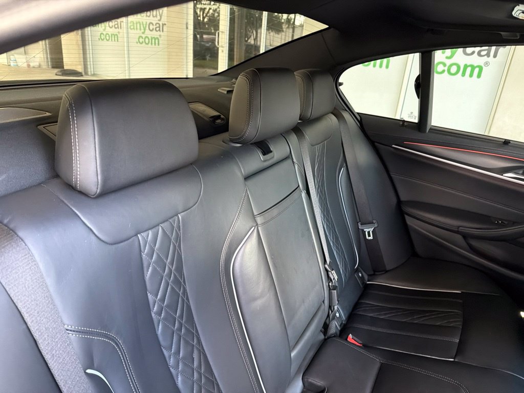 Used 2023 BMW M550i xDrive w/ Executive Package AWD/4WD image 33