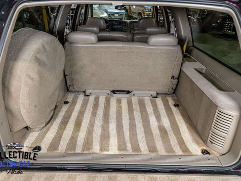 Used 1997 Chevrolet Suburban 2WD w/ Preferred Equipment Group 3 image 5