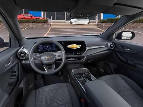 New 2026 Chevrolet Equinox LT w/ LPO, Floor Liner Package FWD image 15