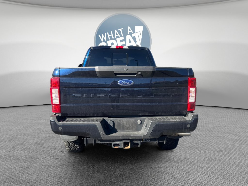 Used 2022 Ford F350 Lariat w/ Tremor Off-Road Package AWD/4WD image 5