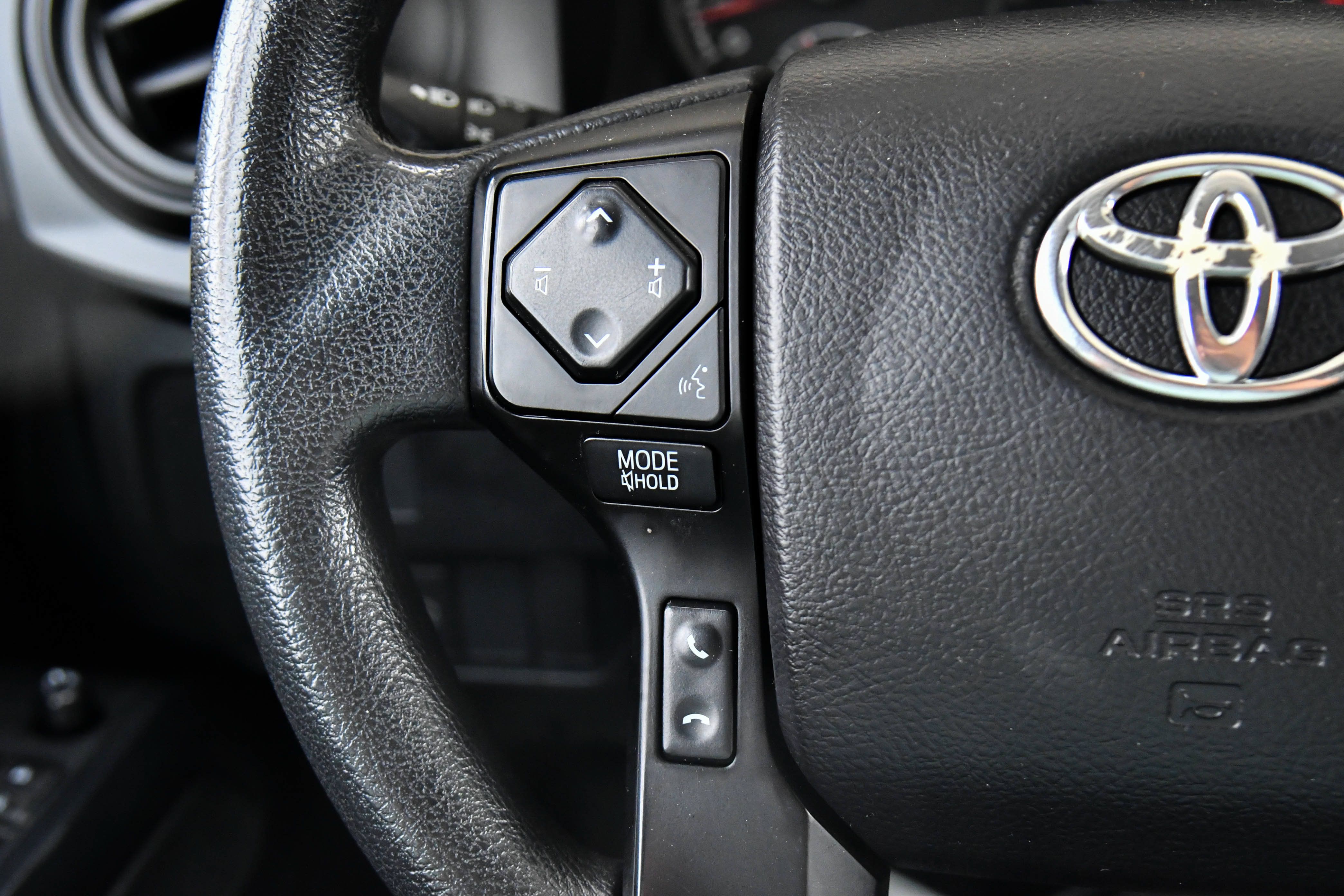 Used 2021 Toyota Tacoma SR RWD image 27