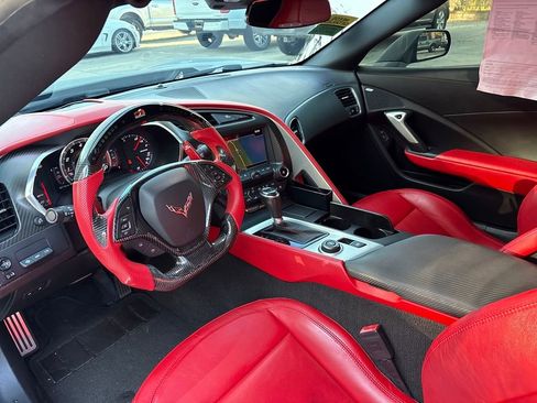 Used 2016 Chevrolet Corvette Z06 w/ 2LZ Preferred Equipment Group image 6