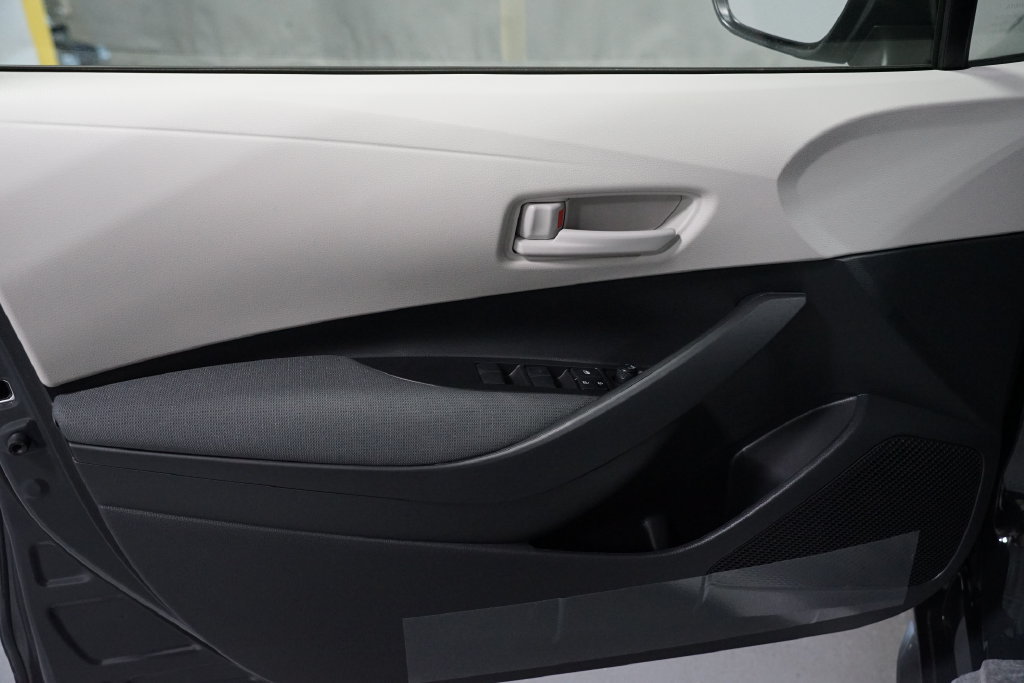 New 2027 Toyota Corolla LE FWD image 29