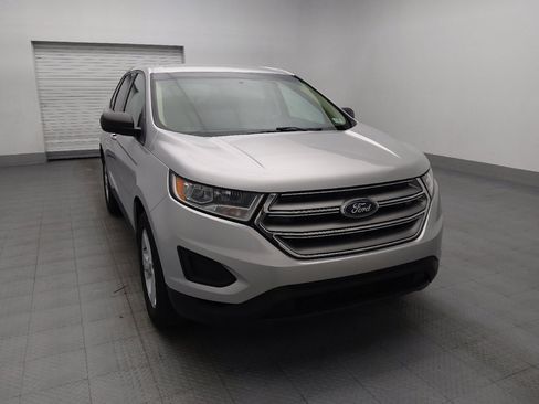 Used 2017 Ford Edge SE FWD image 14