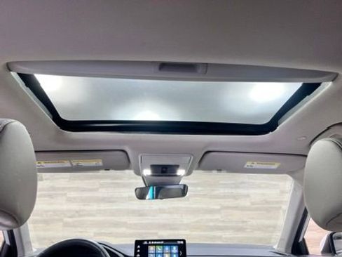 Used 2024 Honda CR-V EX-L image 3