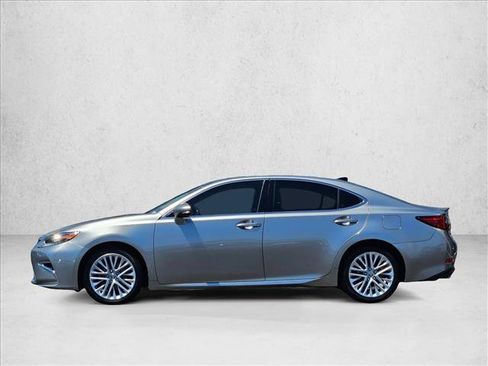 Used 2018 Lexus ES 350 w/ Luxury Package w/Wood Trim FWD image 9