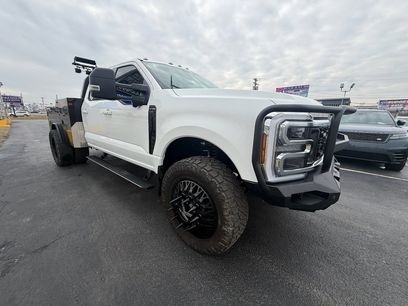 Used 2025 Ford F350 Platinum w/ FX4 Off-Road Package