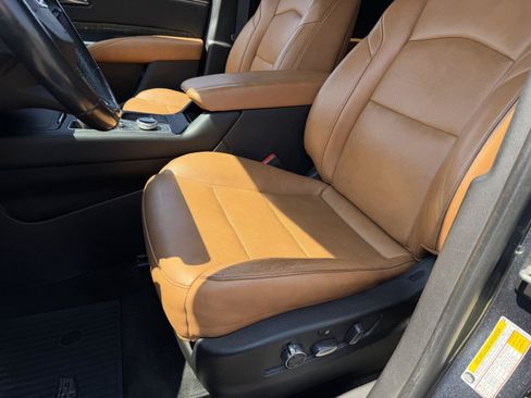 Used 2019 Cadillac XT4 Sport FWD image 10