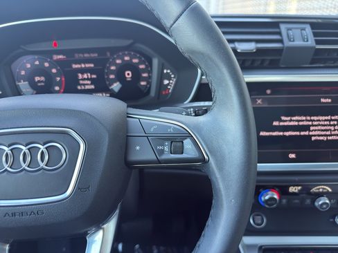Used 2025 Audi Q3 2.0T Premium image 20