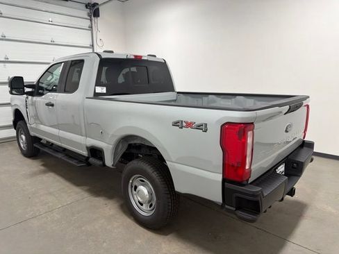 New 2026 Ford F250 XL w/ XL Driver Assist Package AWD/4WD image 6