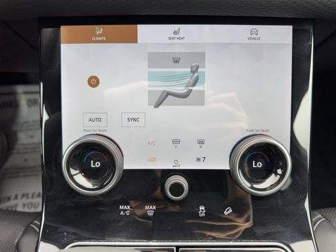Used 2021 Land Rover Range Rover Velar S image 25