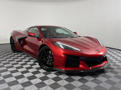 Used 2023 Chevrolet Corvette Z06 RWD image 6