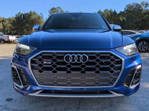 Used 2022 Audi SQ5 Premium w/ Convenience Package image 9